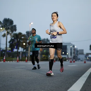Runner Photo 5879191