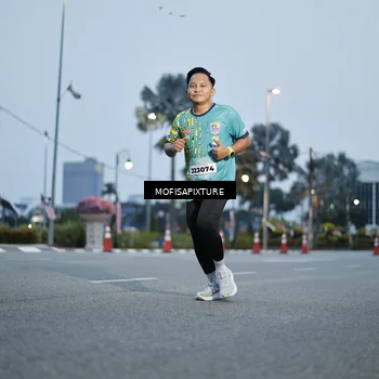 Runner Photo 5879205