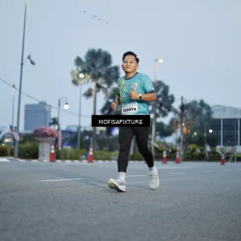 Runner Photo 5879207