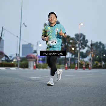Runner Photo 5879208