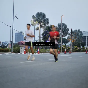 Runner Photo 5879220