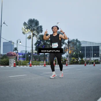 Runner Photo 5879222