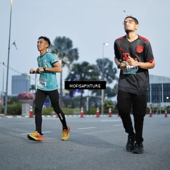 Runner Photo 5879230