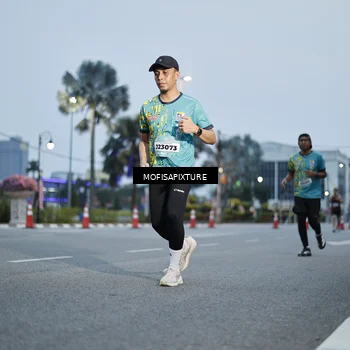 Runner Photo 5879242