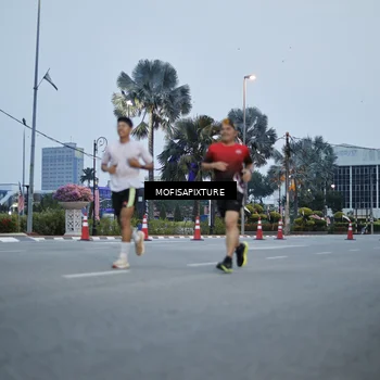 Runner Photo 5879246