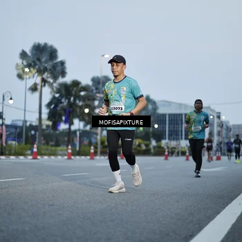 Runner Photo 5879250