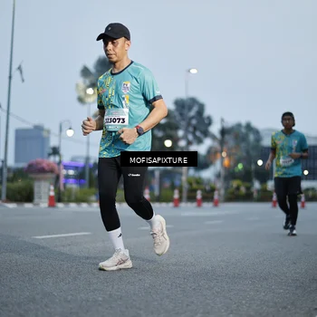 Runner Photo 5879251