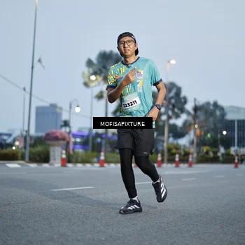 Runner Photo 5879256