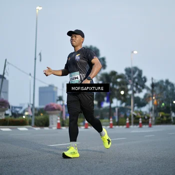 Runner Photo 5879269