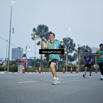 Runner Photo 5879270