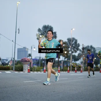 Runner Photo 5879277