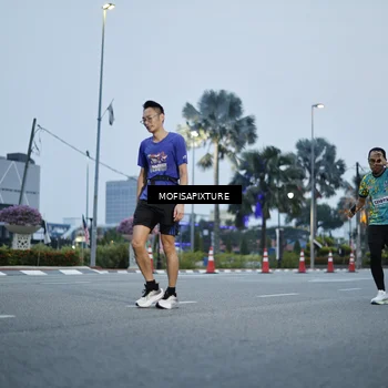 Runner Photo 5879282