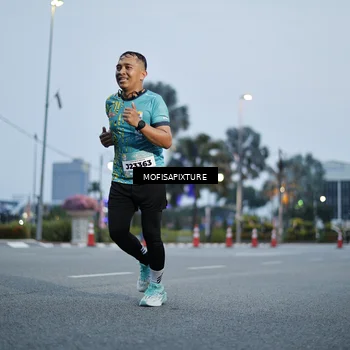 Runner Photo 5879289