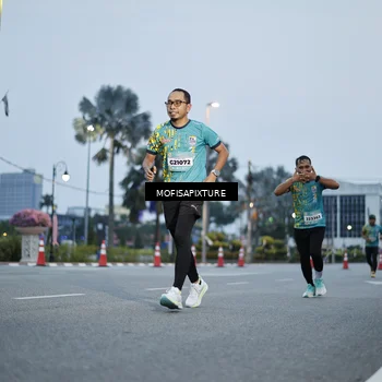 Runner Photo 5879290