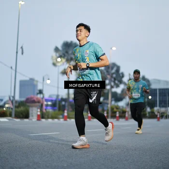 Runner Photo 5879301