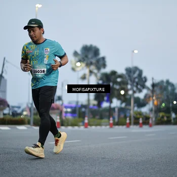 Runner Photo 5879306