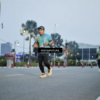 Runner Photo 5879320
