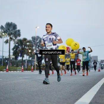 Runner Photo 5879329