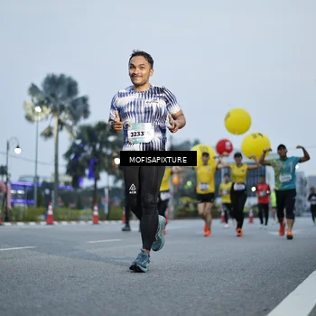 Runner Photo 5879330