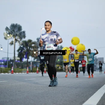 Runner Photo 5879331