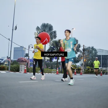 Runner Photo 5879345