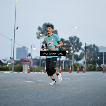 Runner Photo 5879399