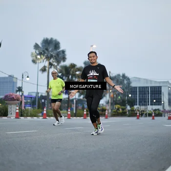Runner Photo 5879401