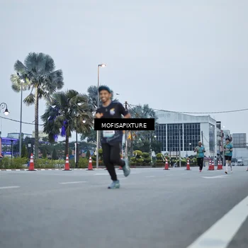 Runner Photo 5879402