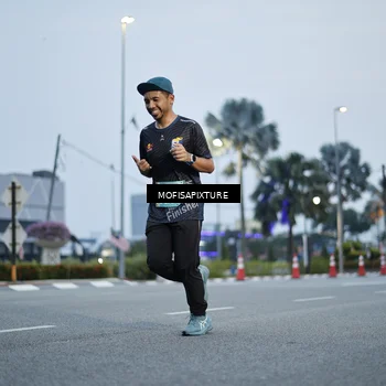 Runner Photo 5879410