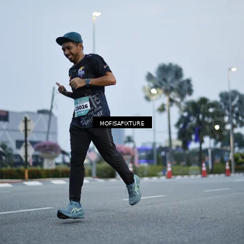Runner Photo 5879416