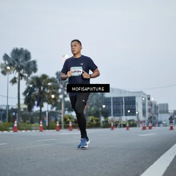Runner Photo 5879455