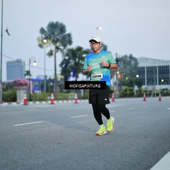 Runner Photo 5879465