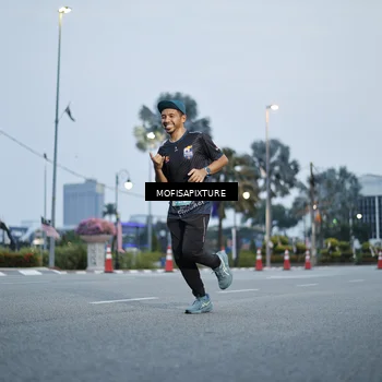 Runner Photo 5879468