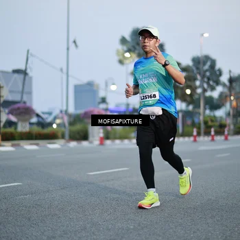 Runner Photo 5879477