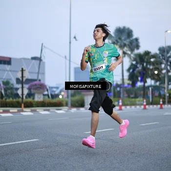 Runner Photo 5879486