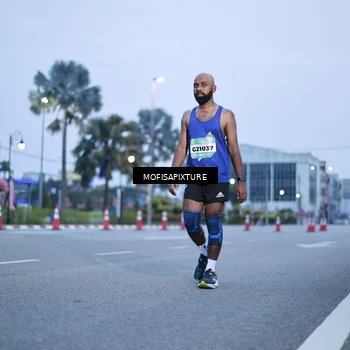 Runner Photo 5879492