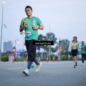 Runner Photo 5879506