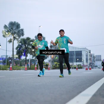 Runner Photo 5879511