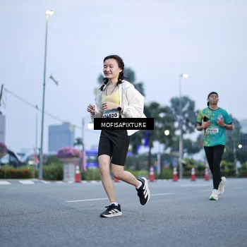 Runner Photo 5879515