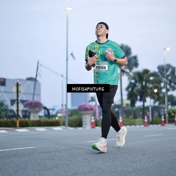 Runner Photo 5879524