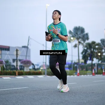 Runner Photo 5879534