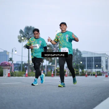 Runner Photo 5879542