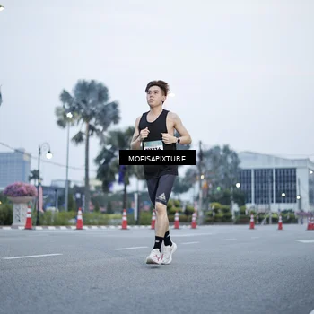 Runner Photo 5879546