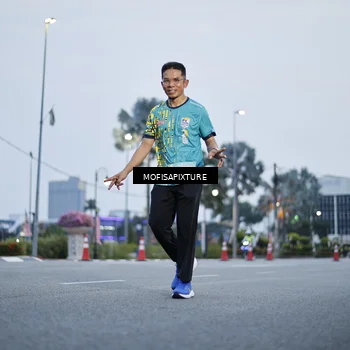 Runner Photo 5879560