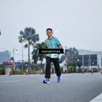 Runner Photo 5879579