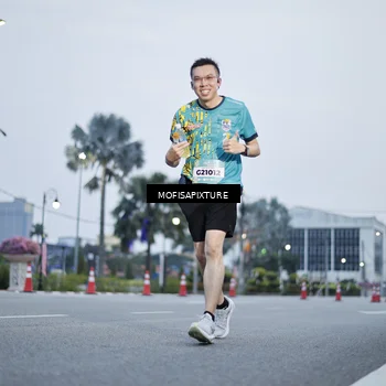 Runner Photo 5879589