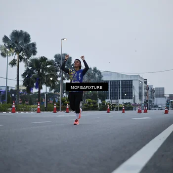 Runner Photo 5879596