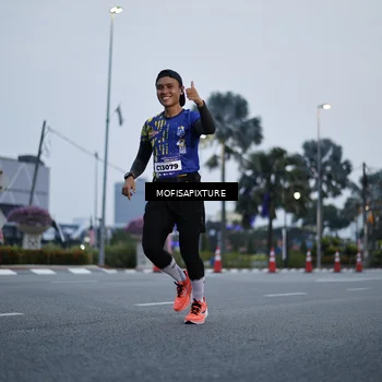 Runner Photo 5879604