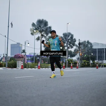 Runner Photo 5879617