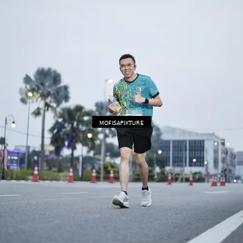 Runner Photo 5879624